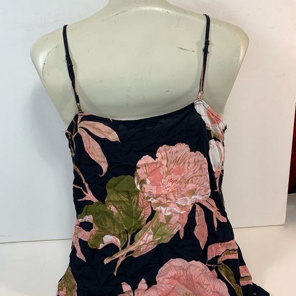 Vero Moda Floral Tank Top - Picture 2 of 5